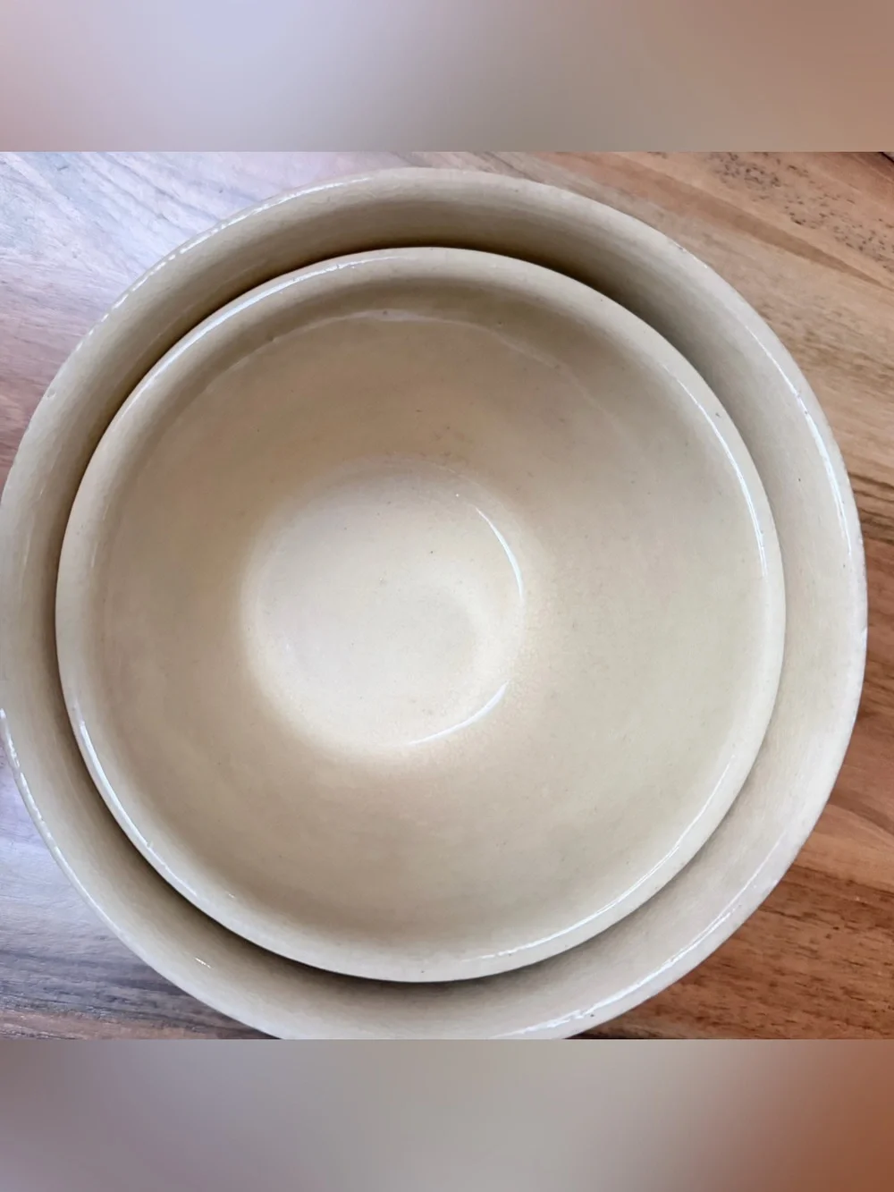 Watt Beehive pink and blue striped mixing bowl set, size 6 and 7, vintage